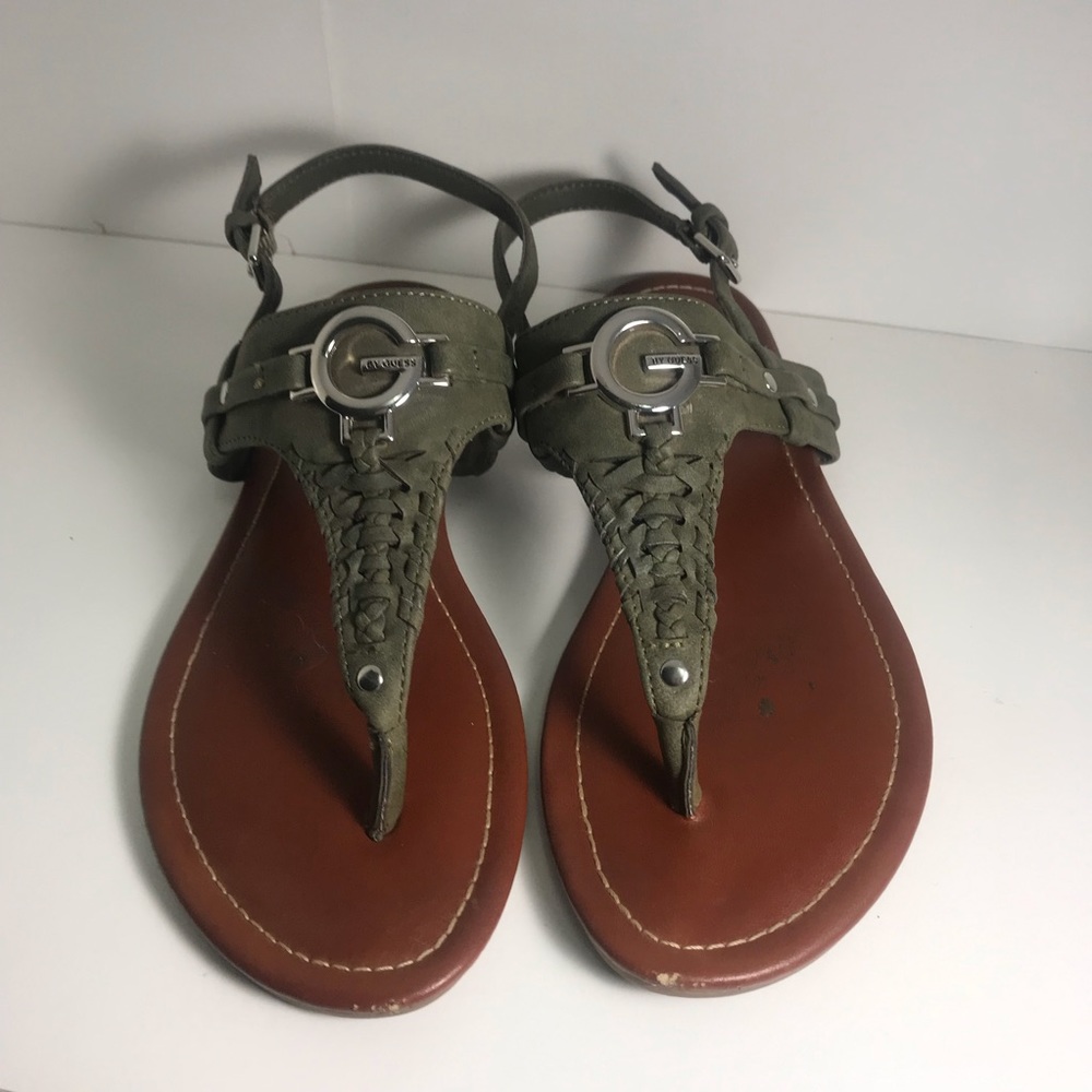 2/$15 G by Guess Flats